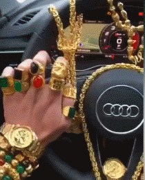 超级搞笑gif动图美女动物笑图10张