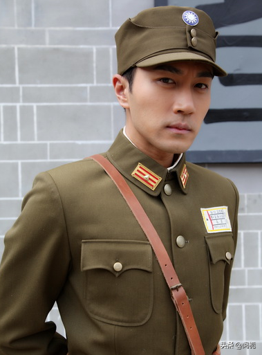 气质不够硬就别再尬演军人了:这8位明星演军人,看着让人真难受