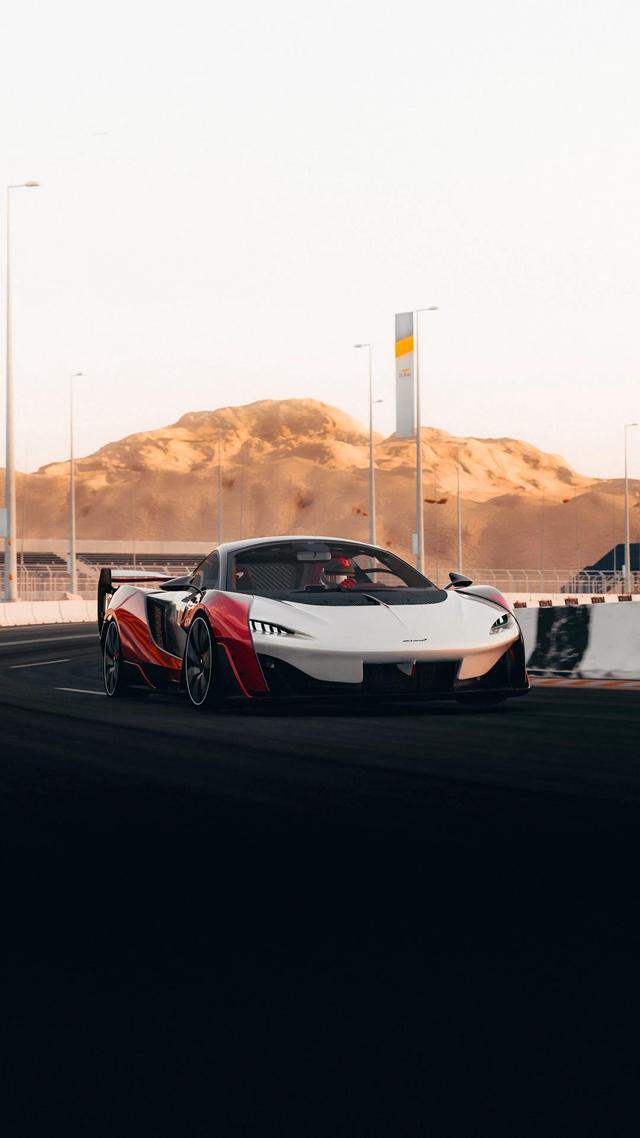 好看壁纸之香车美女