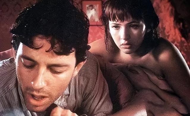 苏菲玛索：惊艳了岁月的法兰西玫瑰，56岁素面朝天，眼神依旧清澈