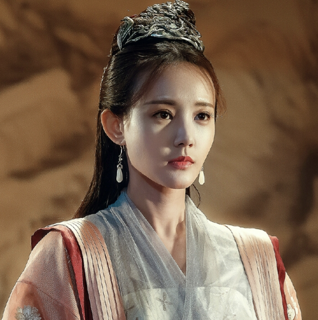 “捧不红”的10位女星，虽然观众扼腕叹息，但火不起来，也是幸运