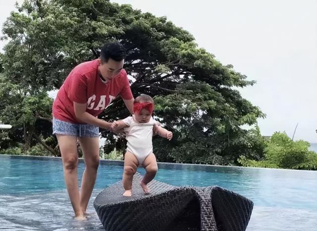 叶海洋不嫁男人直接要小孩,买精生两姑娘,都是四国混血