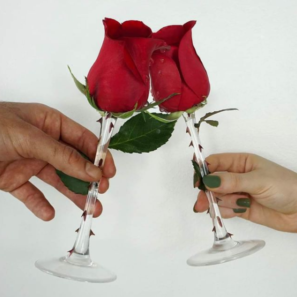 有点诱惑！外国美女设计师拍的“人体”艺术，够大胆，脑洞大开