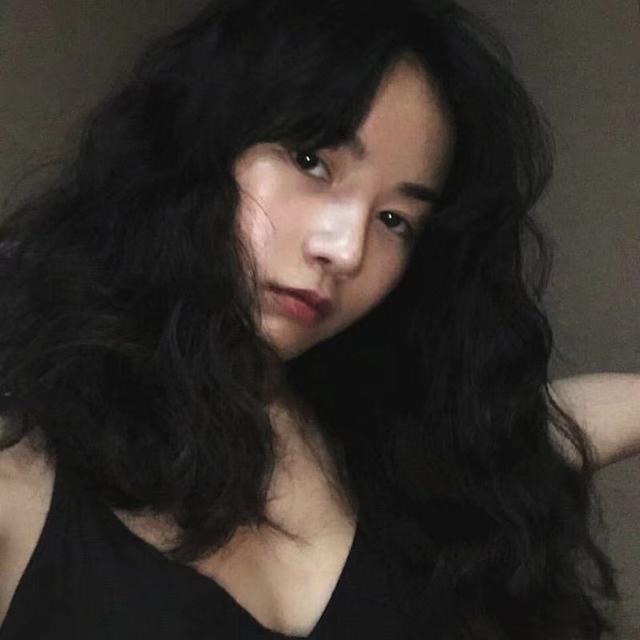 女生经历“第一次”的表现,害羞都不算什么,中招两个无疑是初了