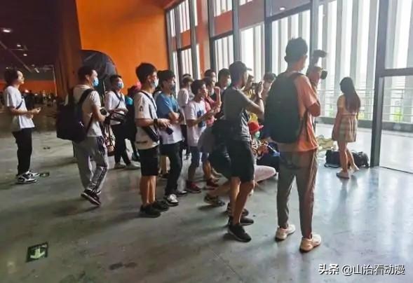 未成年少女被侵犯,二次元再次背黑锅,女孩子在外要保护好自己