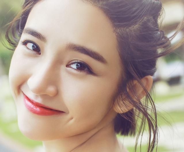 酒窝美女，林心如唐嫣佟丽娅上榜，而她却是公认的酒窝美女