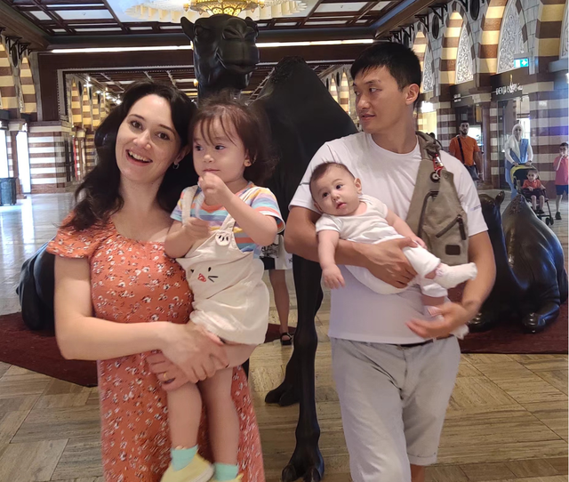 19年，山西小伙娶亚美尼亚美女硕士，生两个混血宝宝，现状如何？