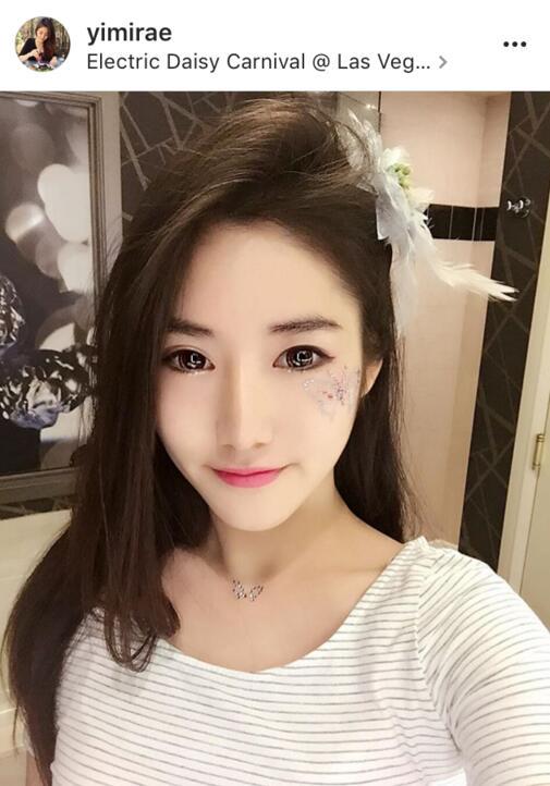 盘点ins上的高颜值美女｜多图解析，风格妆容气质一个也不放！