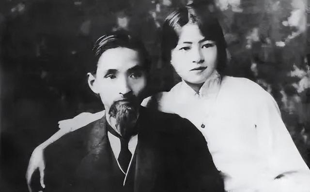 才女林徽因：用英语告诉你，什么叫真正的“才女”？