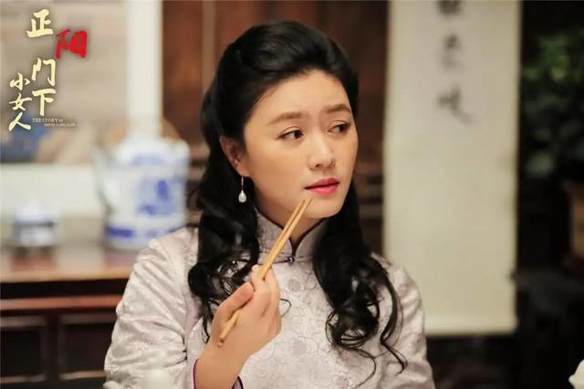 黄晓明出道的《爱情不是游戏》演员现状,20年后,演员差别很明显