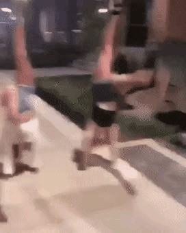 三个女人一台戏