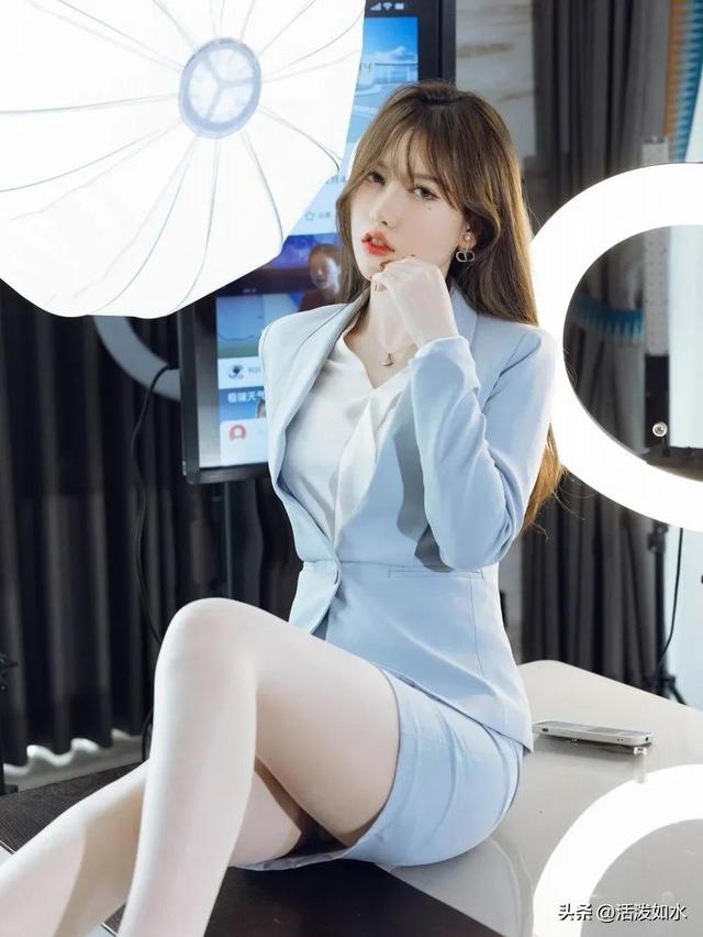 知名模特白丝写真图集