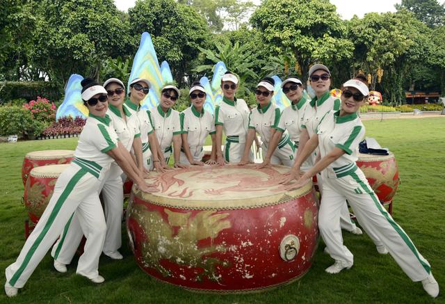 美女们的飒爽英姿运动装