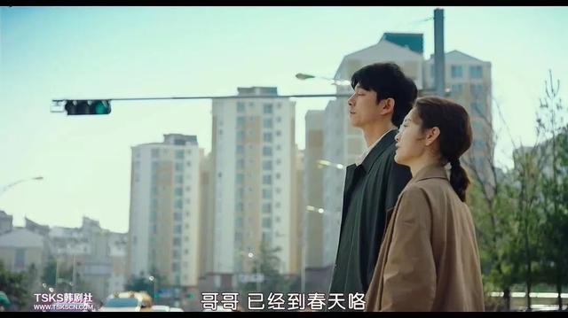 这位“82年出生的女人”,凭什么成为了直男的公敌?