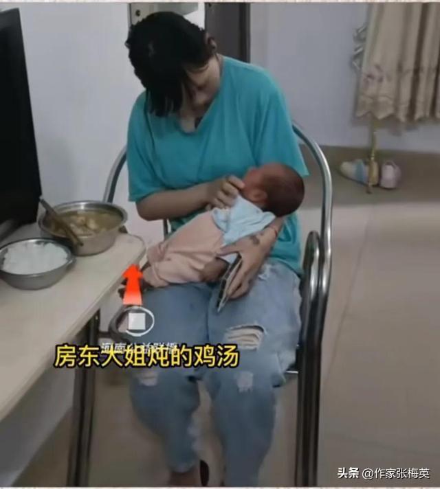 17岁女孩出租屋独自生下孩子，给男友打电话不料男友听完直接挂断