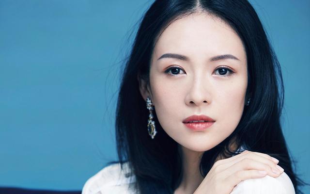 人前很清纯，人后却疯狂？这10位情史混乱的女星，才是“老司机”