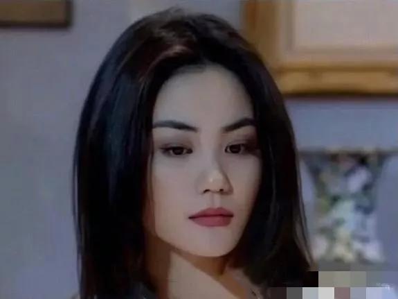 北京盛产美人,9位帝都女星,个个肤白貌美气质佳,各有各的韵味