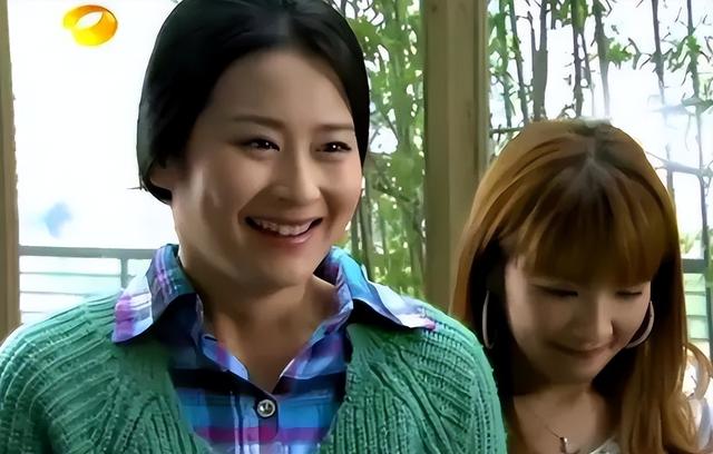 完美女神是假的，胯宽腿粗，溜肩没腰，生图揭露人间真实