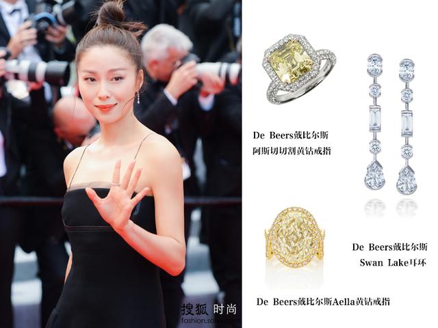 关晓彤薄荷绿礼服裙获赞，胡歌红毯上的“眨眼杀”好迷人！