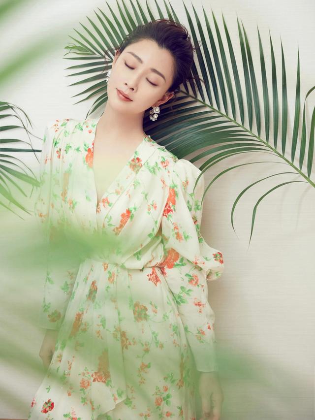 五位女星养眼美图欣赏,个个美若天仙,你最喜欢谁呢?