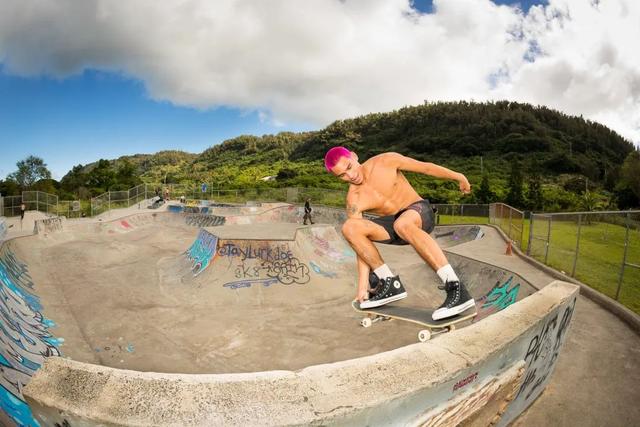 时尚男模确认出演新版《绯闻女孩》,看来他要在娱乐圈发展了