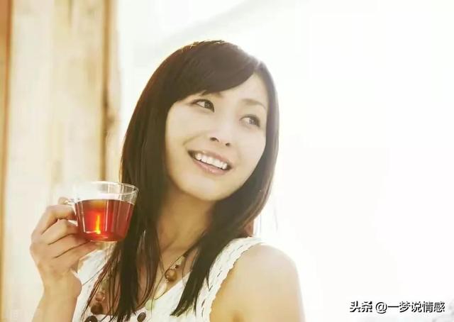 女人喝醉后最想做什么?听2个女人的心里话