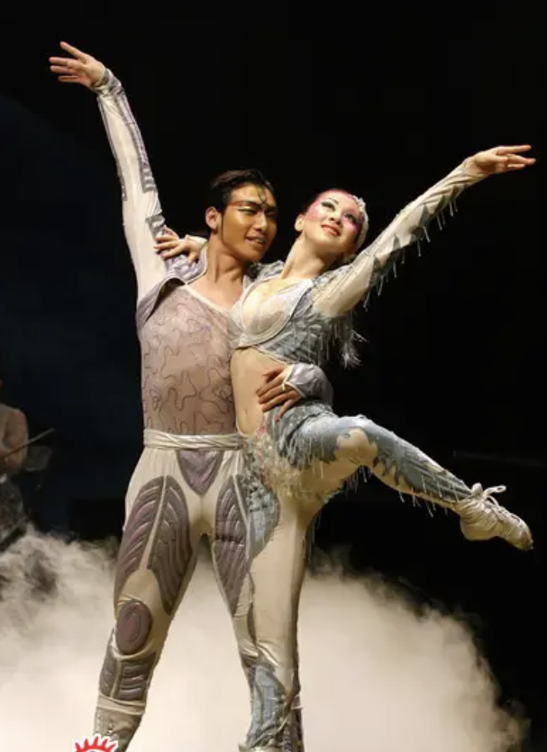 曾因一本人体写真集，她火遍全网，把张柏芝都甩到了“美女榜”后