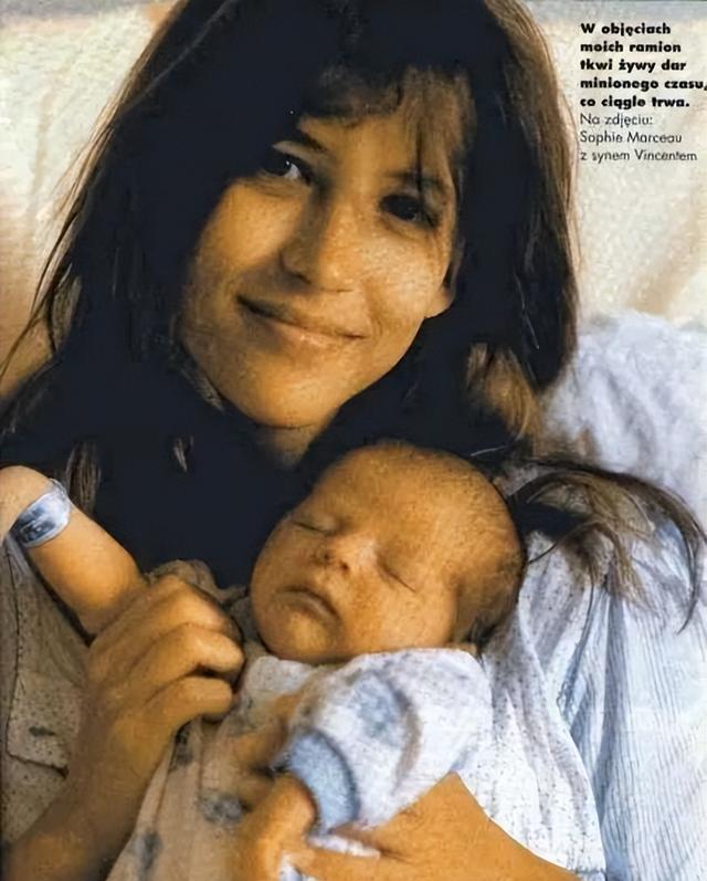 苏菲玛索：惊艳了岁月的法兰西玫瑰，56岁素面朝天，眼神依旧清澈