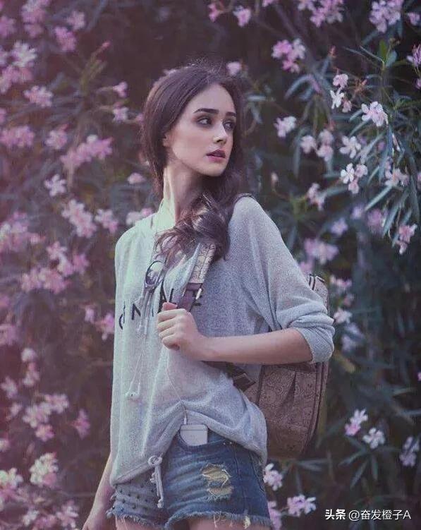 神秘的巴西模特德博拉·席尔瓦,天使面孔魔鬼身材,美得让人窒息