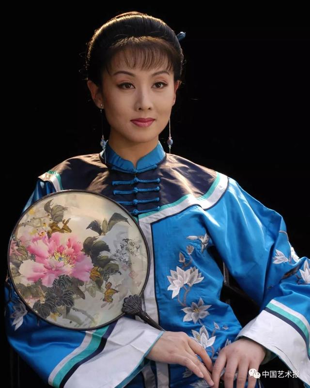 黄梅戏《徽州女人》｜文化转型下的人文吟唱