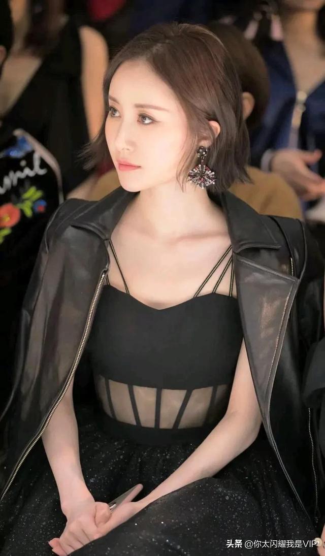 舒畅超高清图集：丰满性感，精致女人