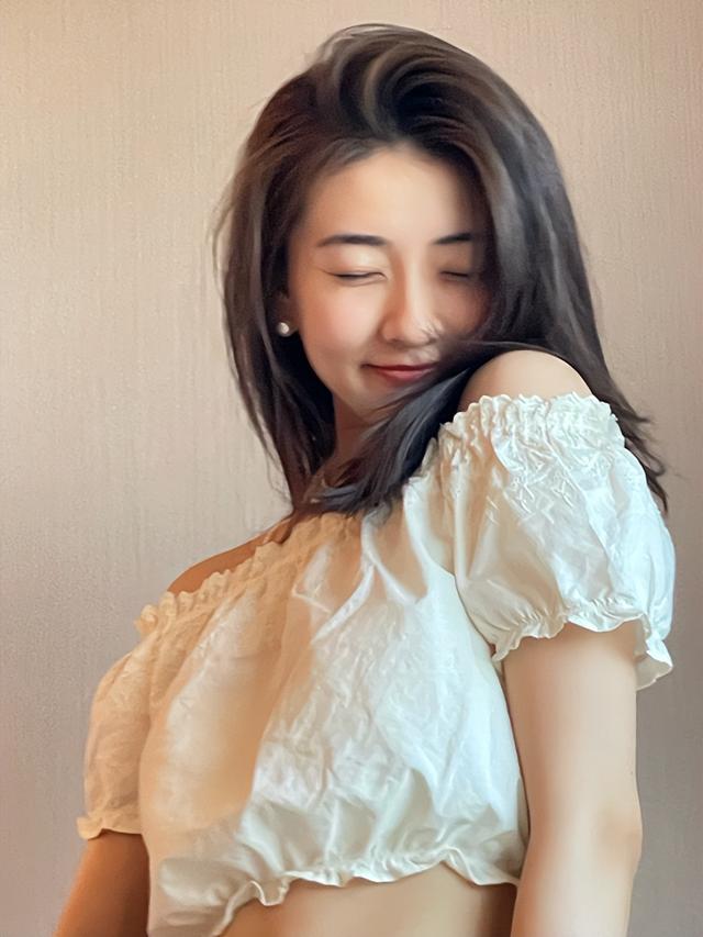 “网剧女神”梁洁近照曝光，蕾丝露脐装尽显马甲线，新剧即将开拍