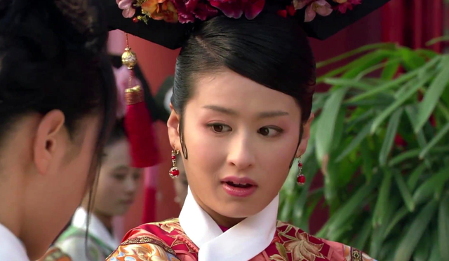 完美女神是假的，胯宽腿粗，溜肩没腰，生图揭露人间真实