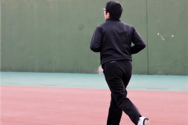 35岁是精液质量的分水岭?男性哪个年龄阶段生孩子比较好?