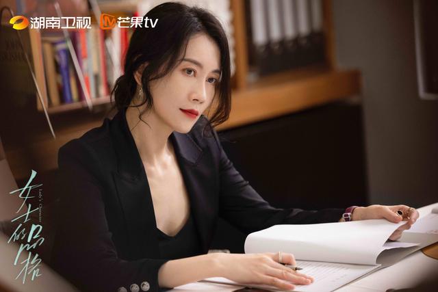 温峥嵘:这个世界希望把女生变成孙悟空,但我做不到丨人物