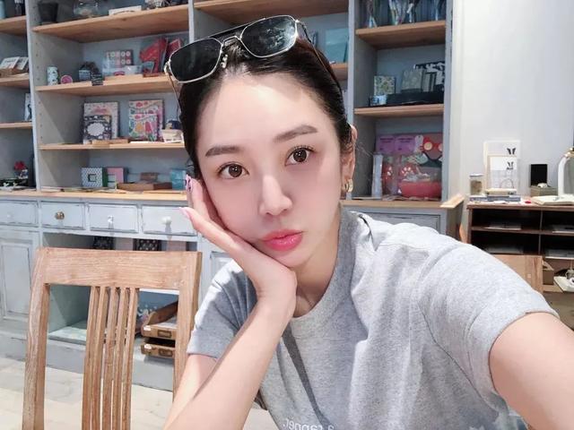 相比假名媛，日本的小姐姐才是真会「玩」