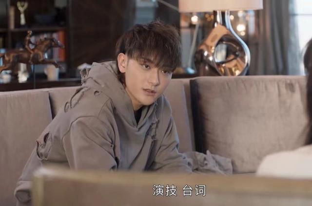 靠干爹上位,靠倒贴成名,《春日暖阳》中女星被潜规则有多真实?