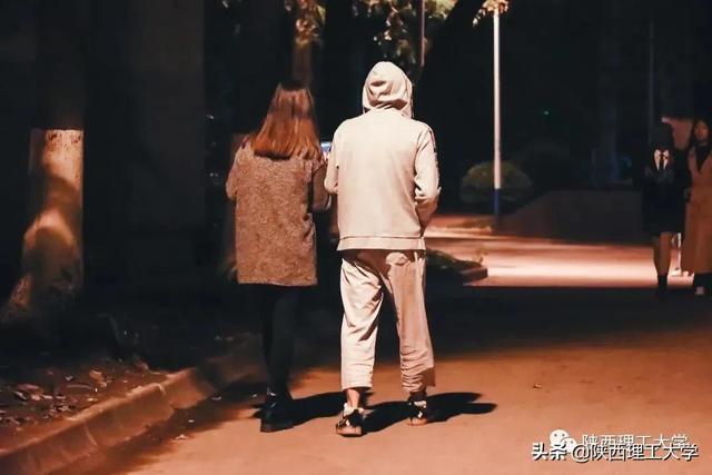 夜色撩人，怎得一个“好”字了得