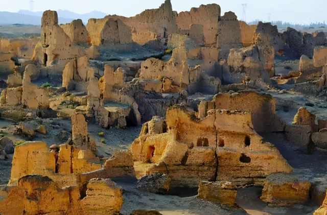 新疆挖掘出4000年前“睡美人”，皮肤吹弹可破，复原图惊艳四方