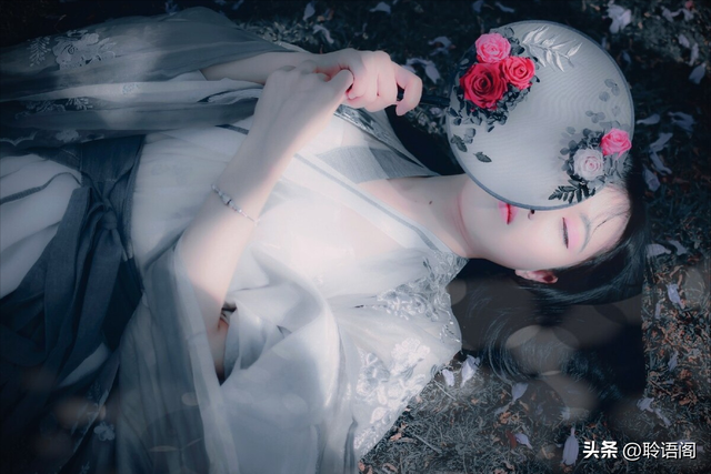 三八妇女节｜来看看怎样赞美你身边的女性