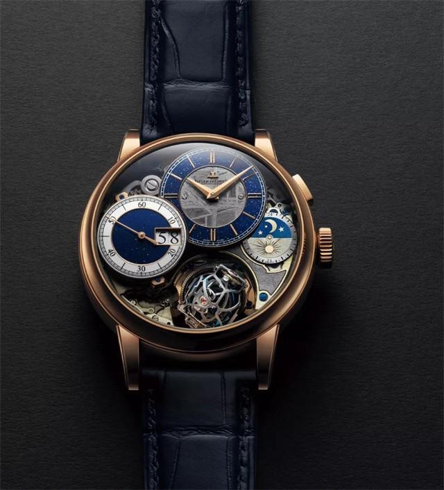 “耳光局长”程瀚,强行霸占多名女警做情妇,当众扇掉副局长牙齿