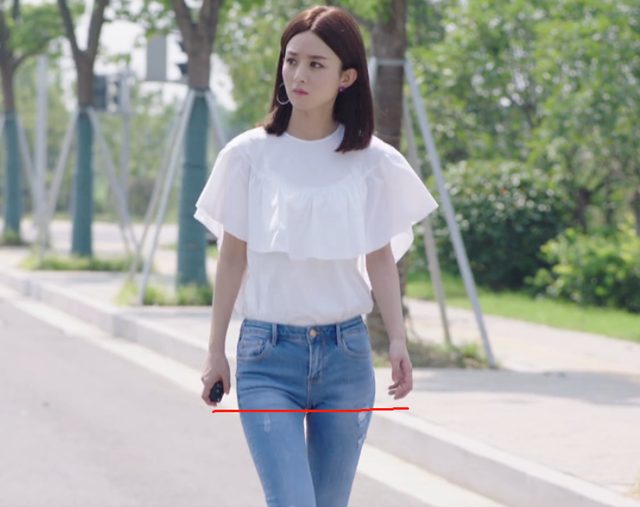 8位堪称“半身美人”的女星,穿上礼服惊艳四射,真实腿短又腿粗