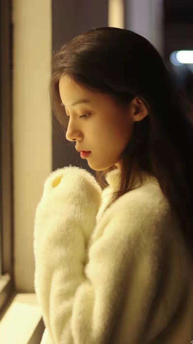 高清无水印美女素材，让你制作的小视频上热门