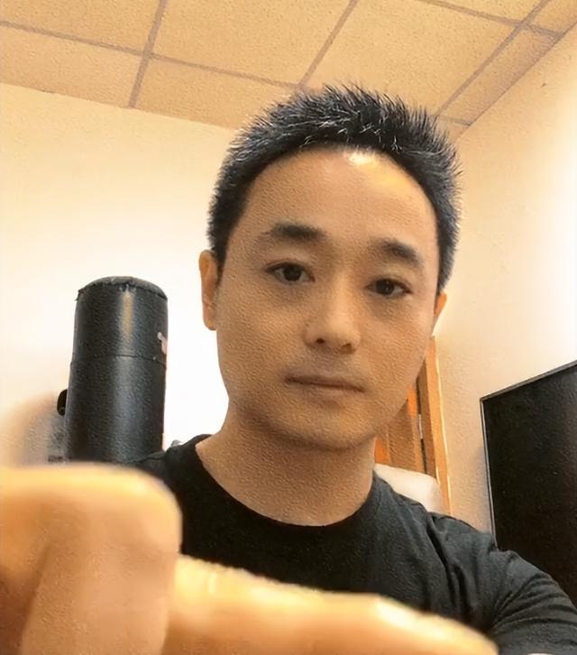 3D绘画牛人多厉害？画出真假难辨的“立体美女”，震惊500万网友