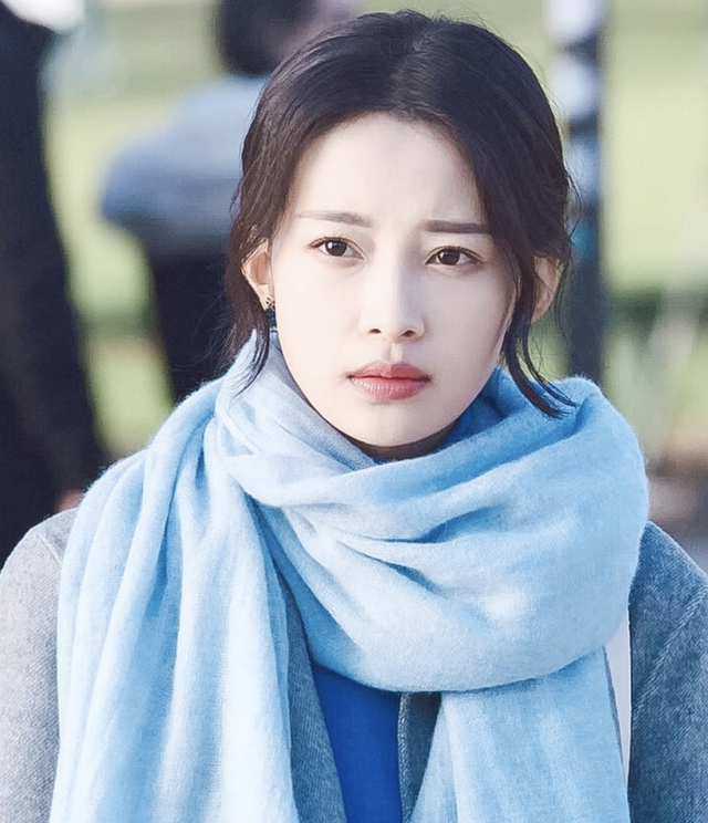 “捧不红”的10位女星，虽然观众扼腕叹息，但火不起来，也是幸运