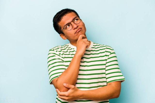 女孩两次脱裤子展示纹身，男闺蜜没把持住，能以此否定犯罪吗？