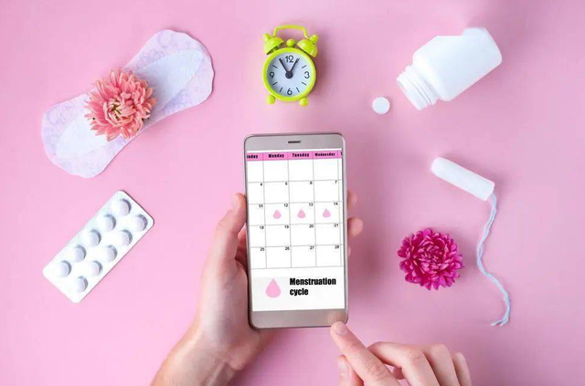 女性的内裤有分泌物，是怎么回事？别害羞，这些异常尽早了解