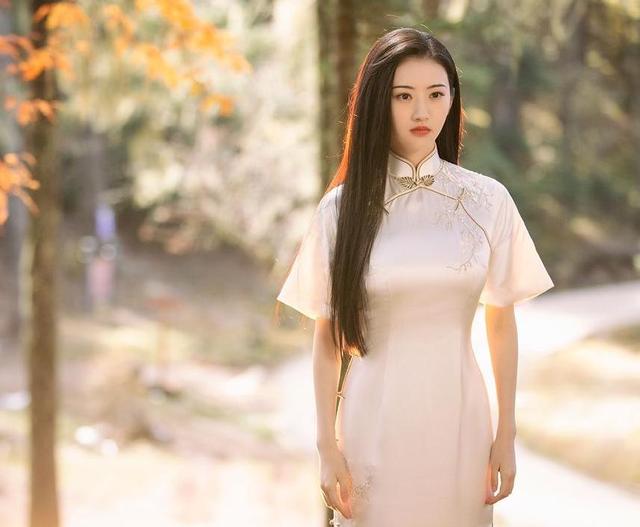 10位穿旗袍的女演员，有人天生媚骨，有人冷若冰霜，有人知性端庄