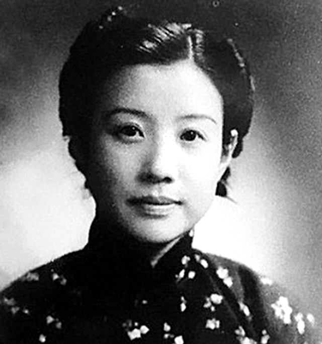 最漂亮的红色“女特工”，一生四段婚姻，20岁潜伏，110岁辞世