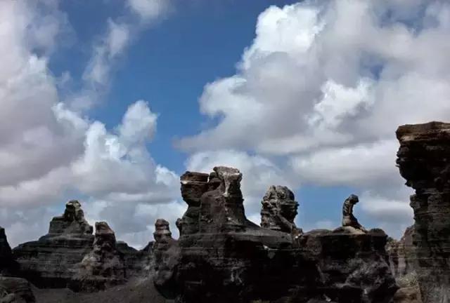 找出隐藏的少女,听说找到15个以上就是高智商!敢不敢试试?